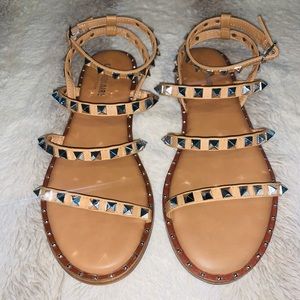 Cushionaire Tan Studded Sandals
